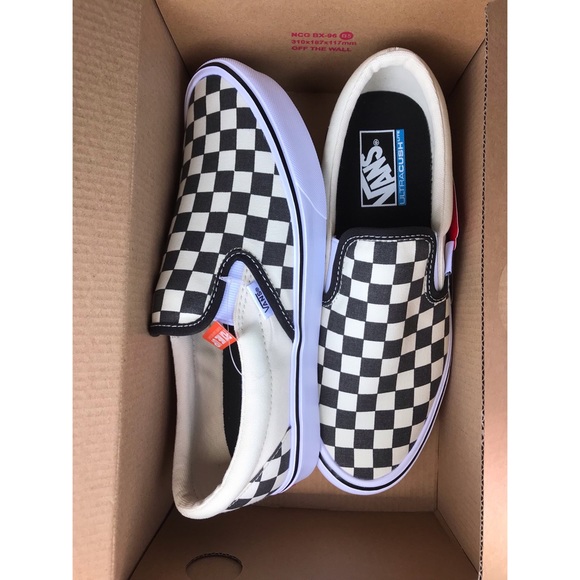 vans slip on lite checkerboard